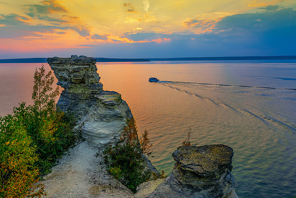 miners castle, lake superior, pictured rocks, national lake shore, upper peninsula, michigan, sunset