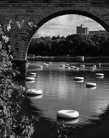 stone arch, bridge, mississippi, river, saint anthony, inner tubes, minneapolis, minnesota