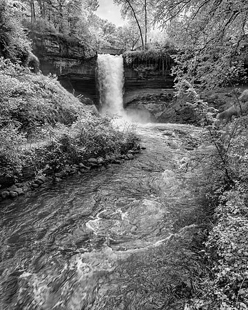 minnehaha falls, park,creek, minneapolis, minnesota, black and white, monotone